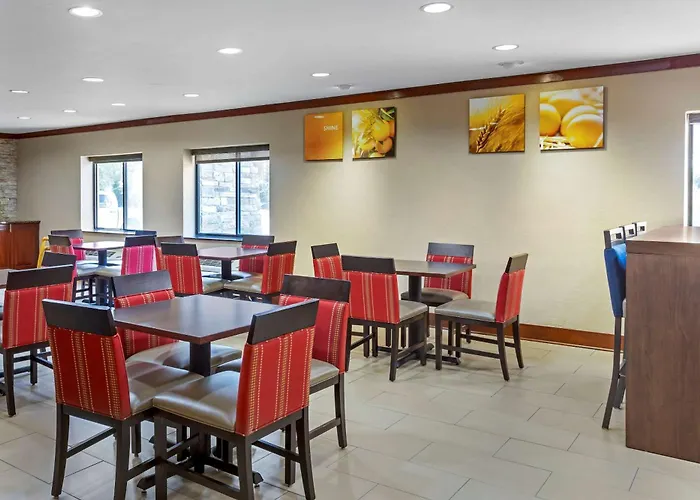 Inn Comfort - Schaumburg